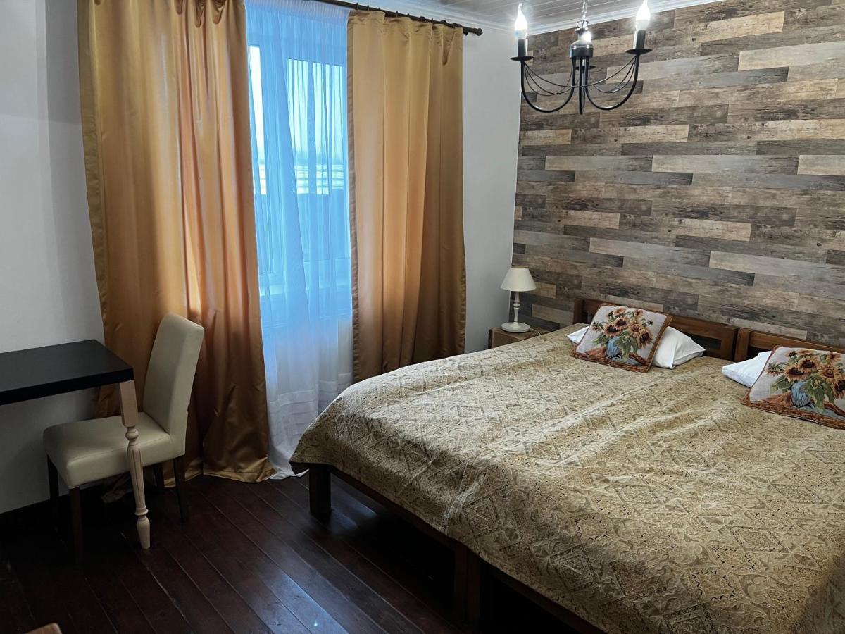 "Дальний Кордон" Hotel Moshchanytsya Eksteriør billede
